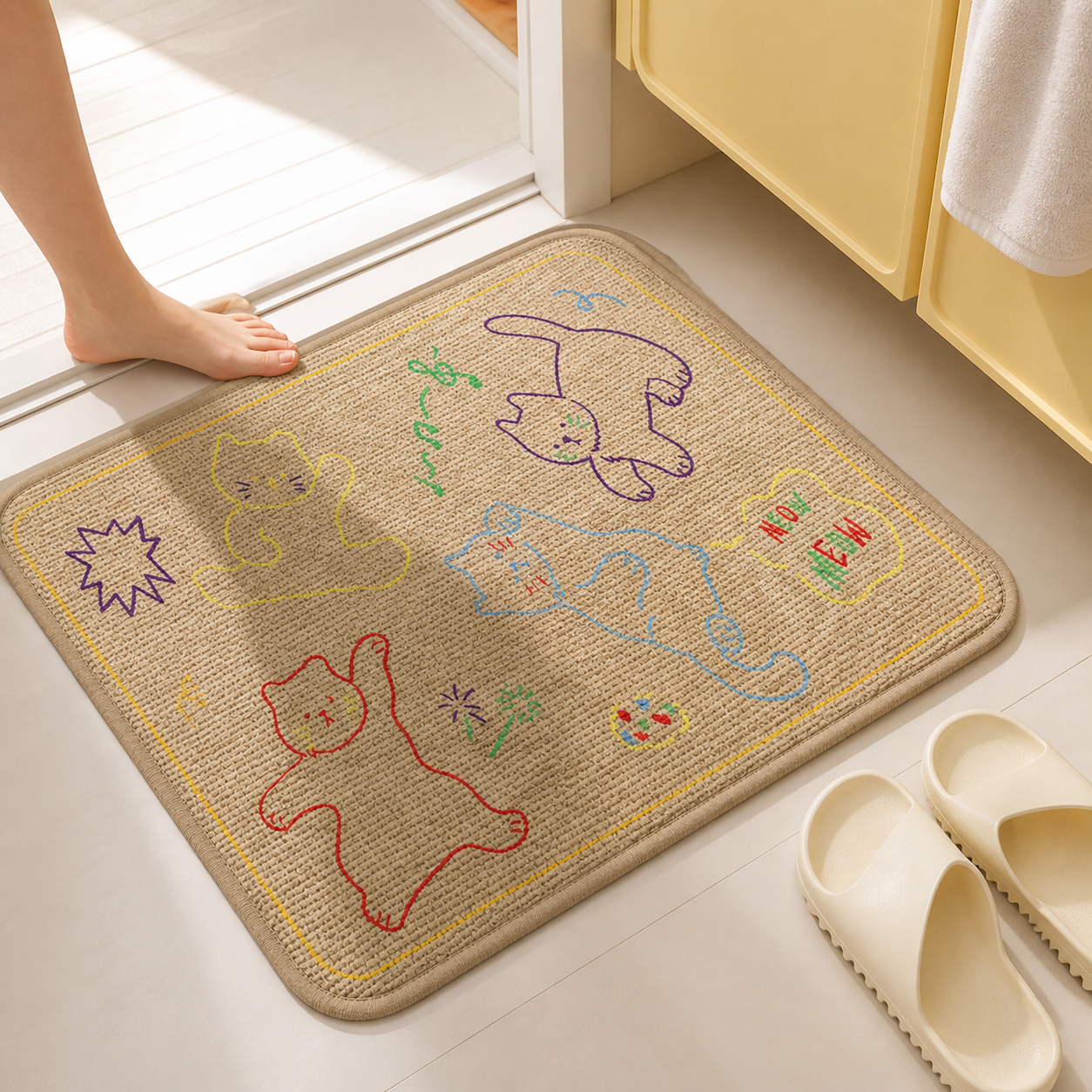 Playful Cats Woven-Texture Bath Mat