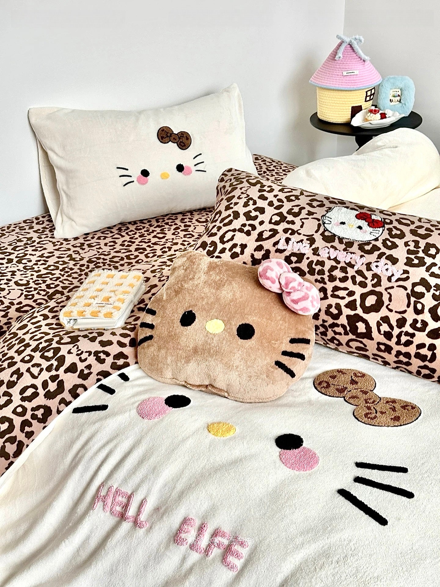 Blush Leopard Whisper Bedding Set