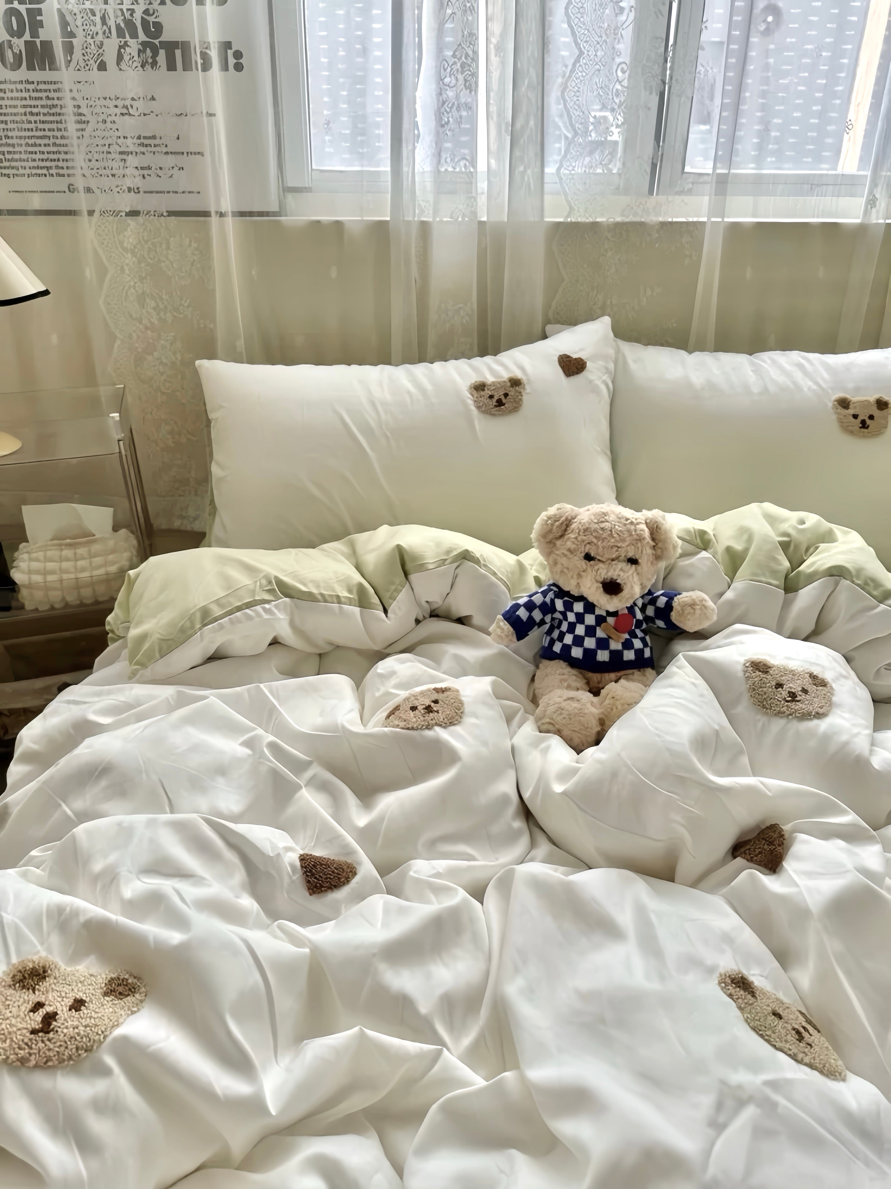 Brown Bear & Heart Bedding Set