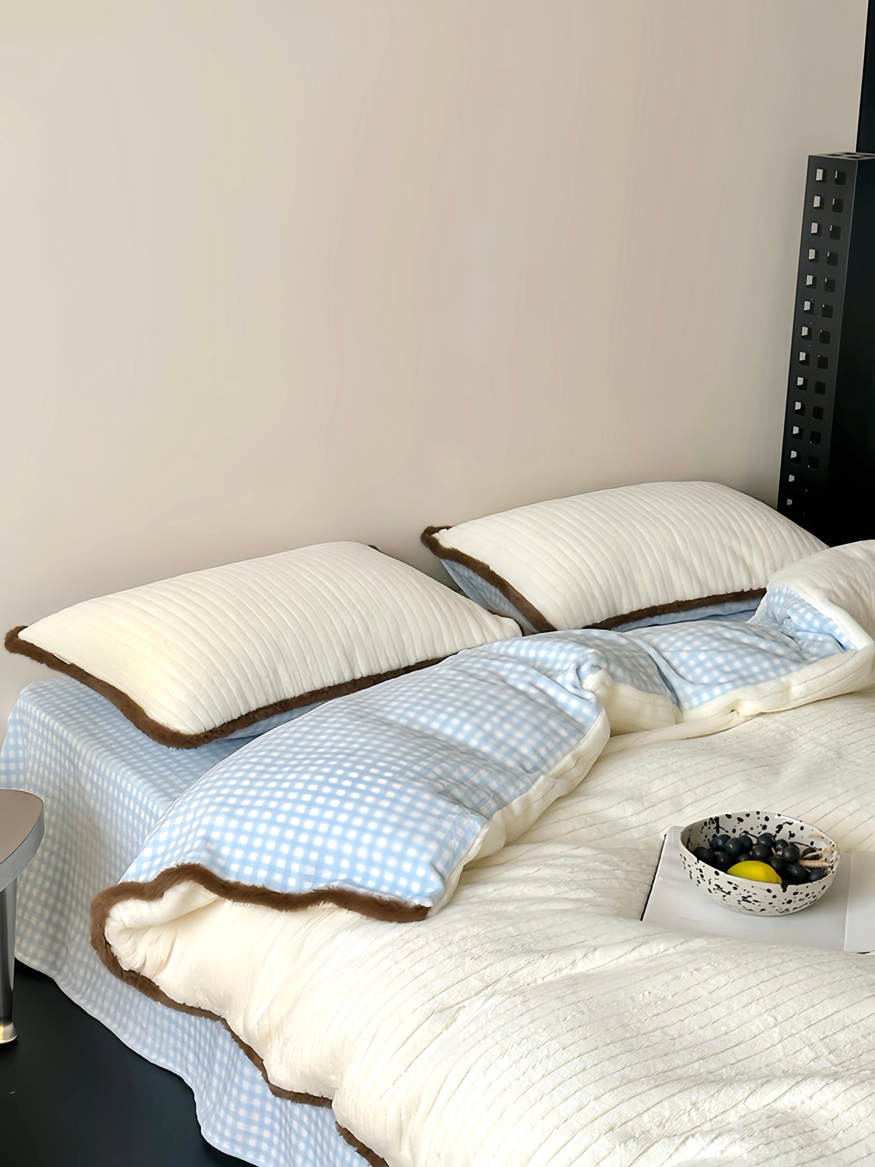 Picnic Tales Bedding Set