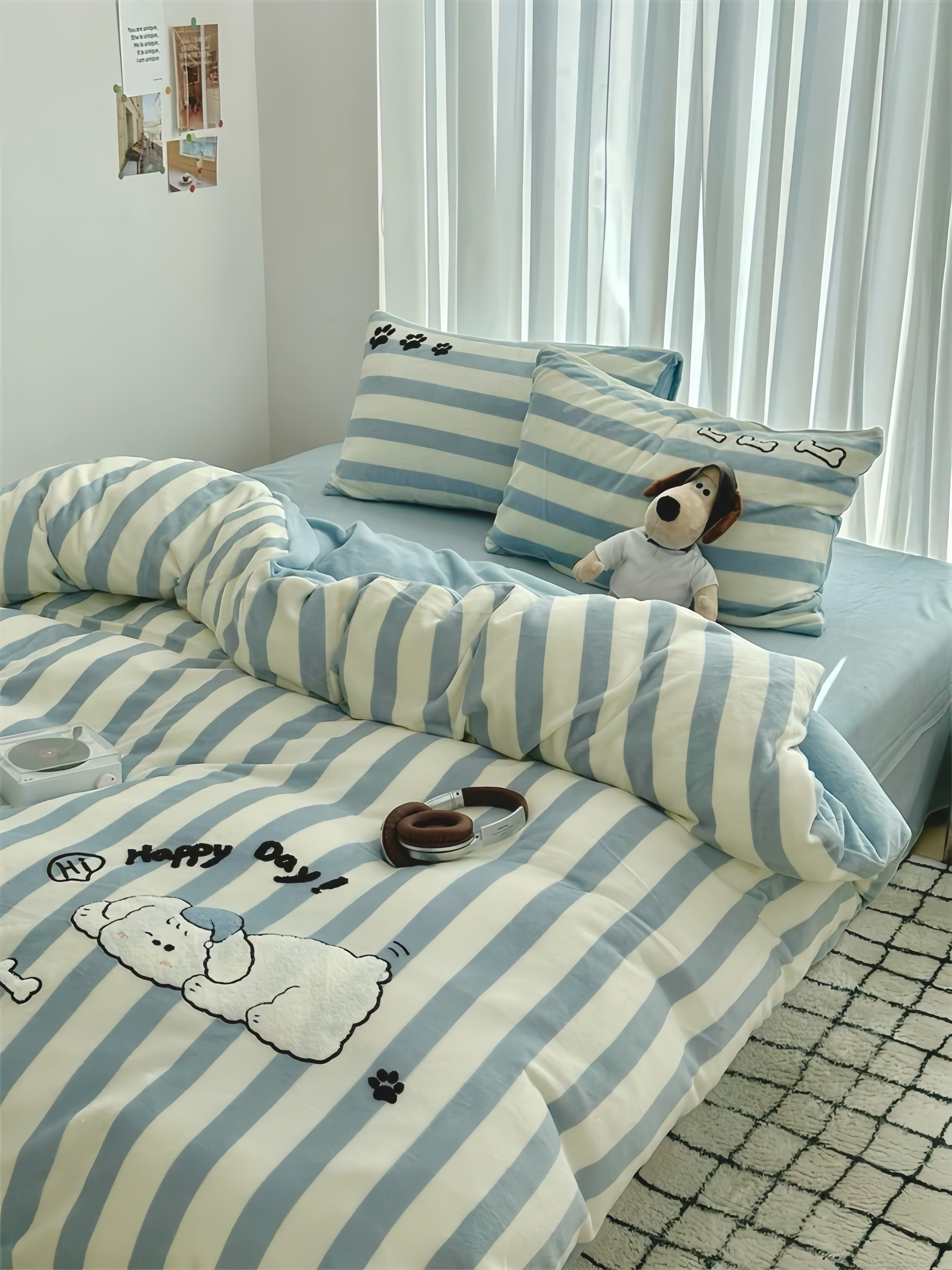 Charming Canine Bedding Set