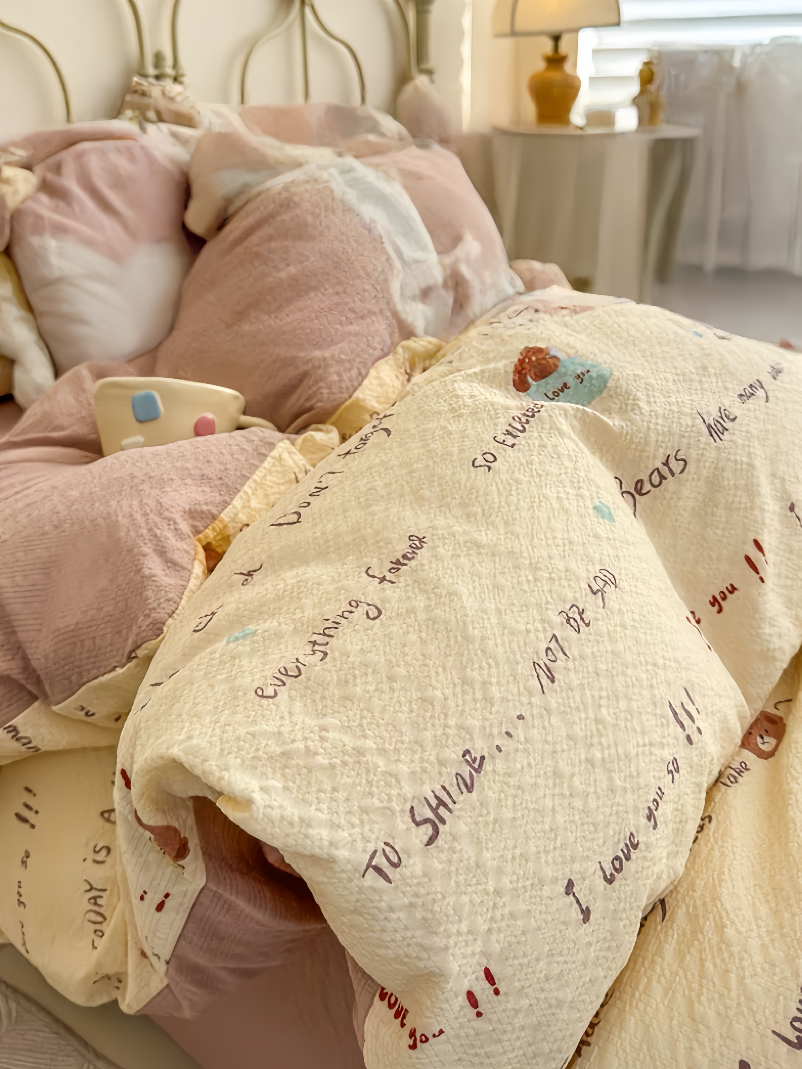Honey Bear Note Bedding Set