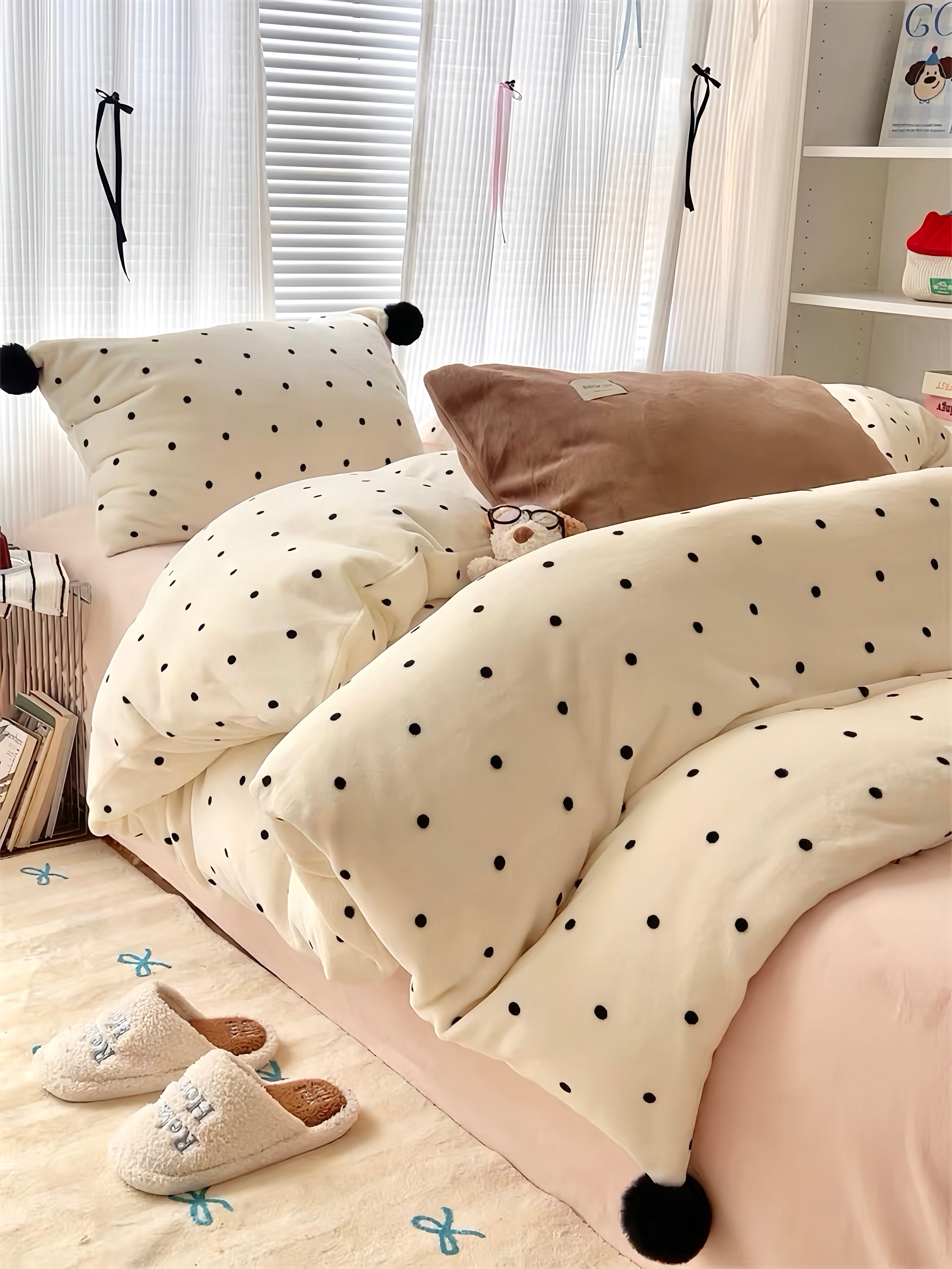 Dotty Dreams Bedding Set