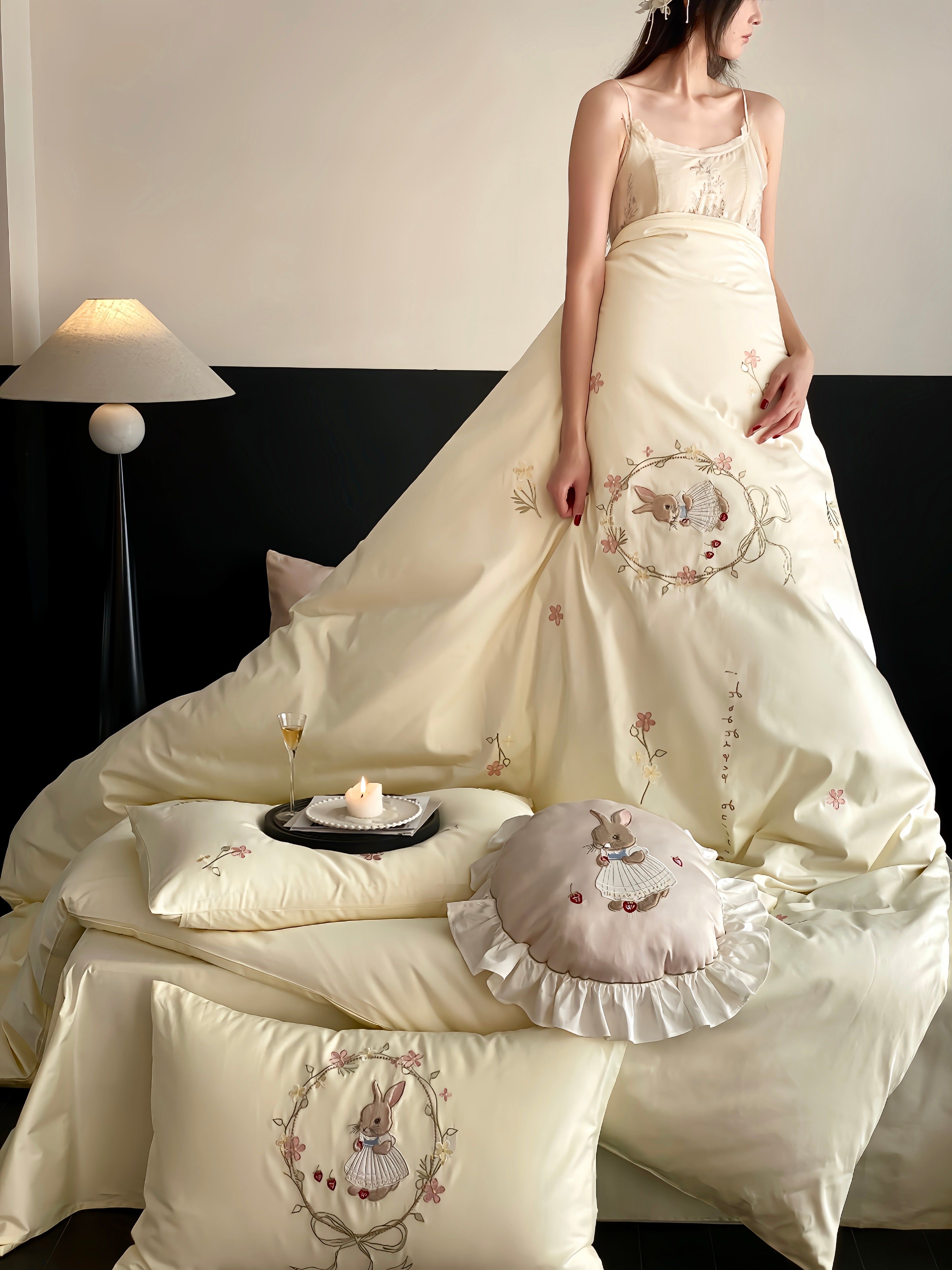 100S Floral Embroidery Elegance Bedding Set