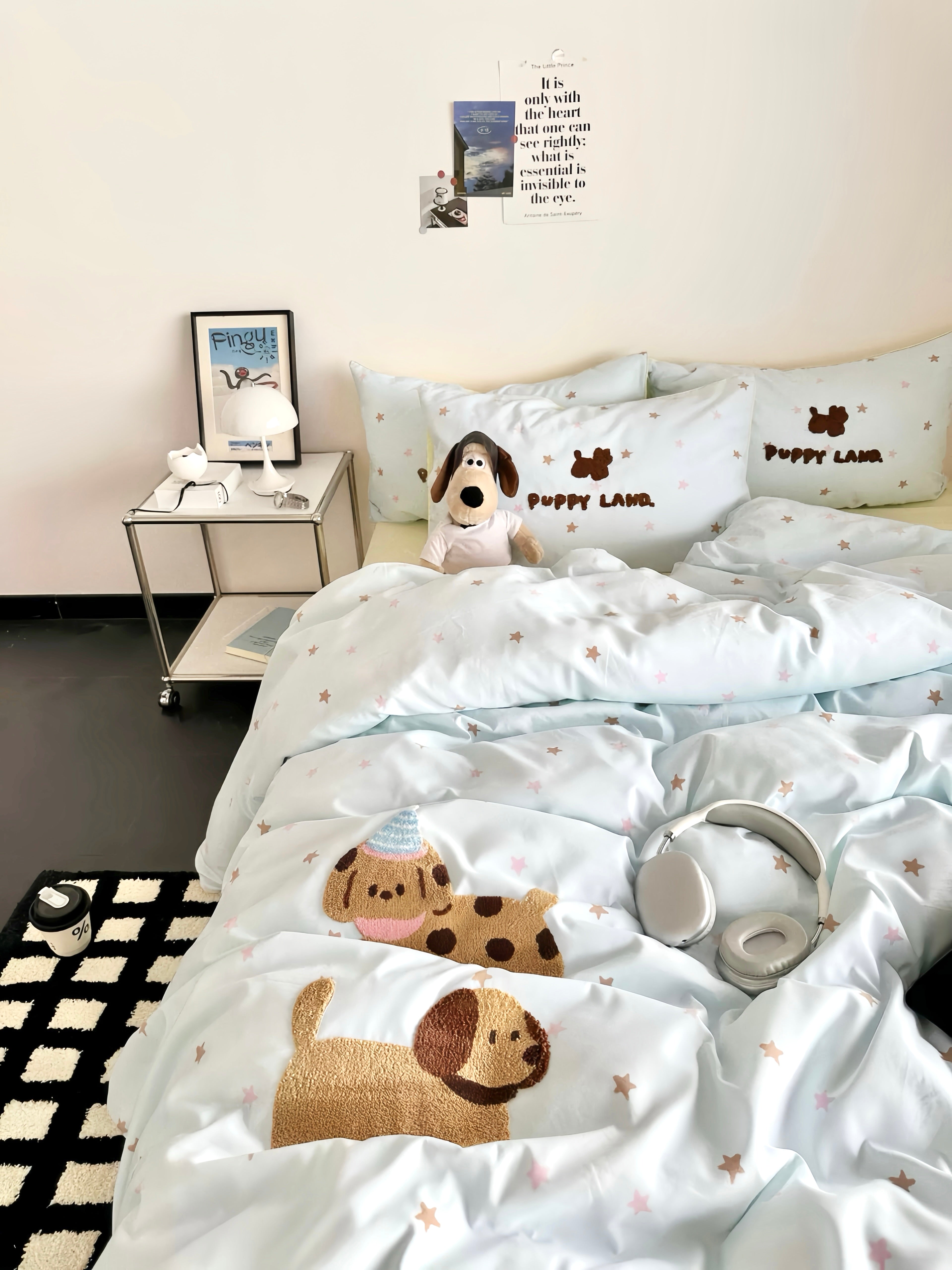 Melard Embroidered Puppy Bedding Set