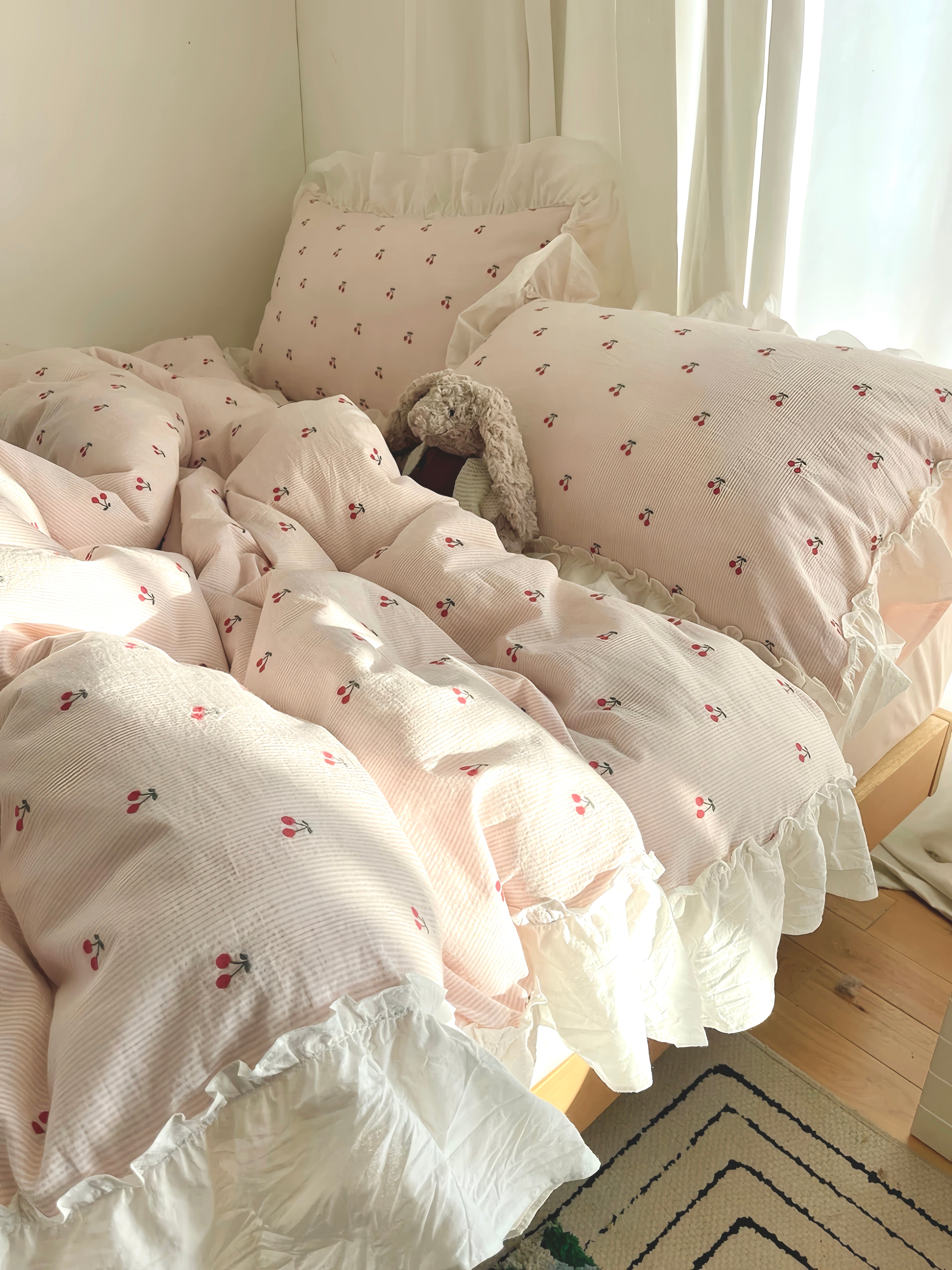 Crème Cherry Rêve Bedding Set