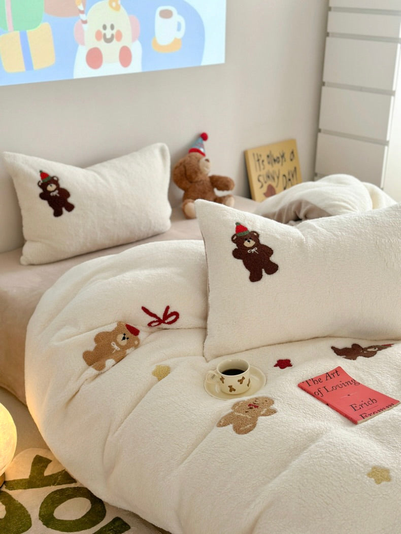 Holiday Bear Cheer Bedding Set