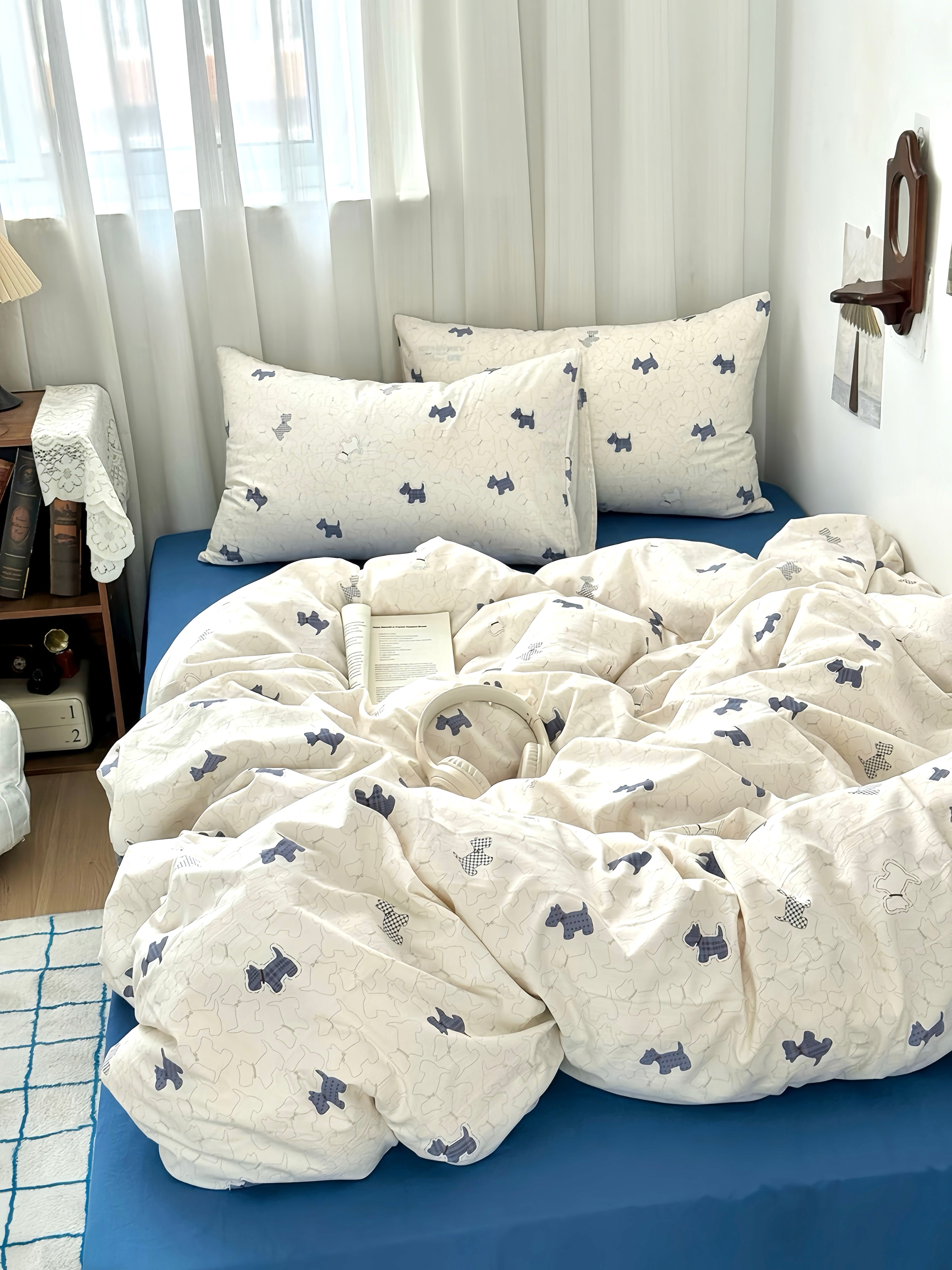 Little Dog Canvas Bedding Set