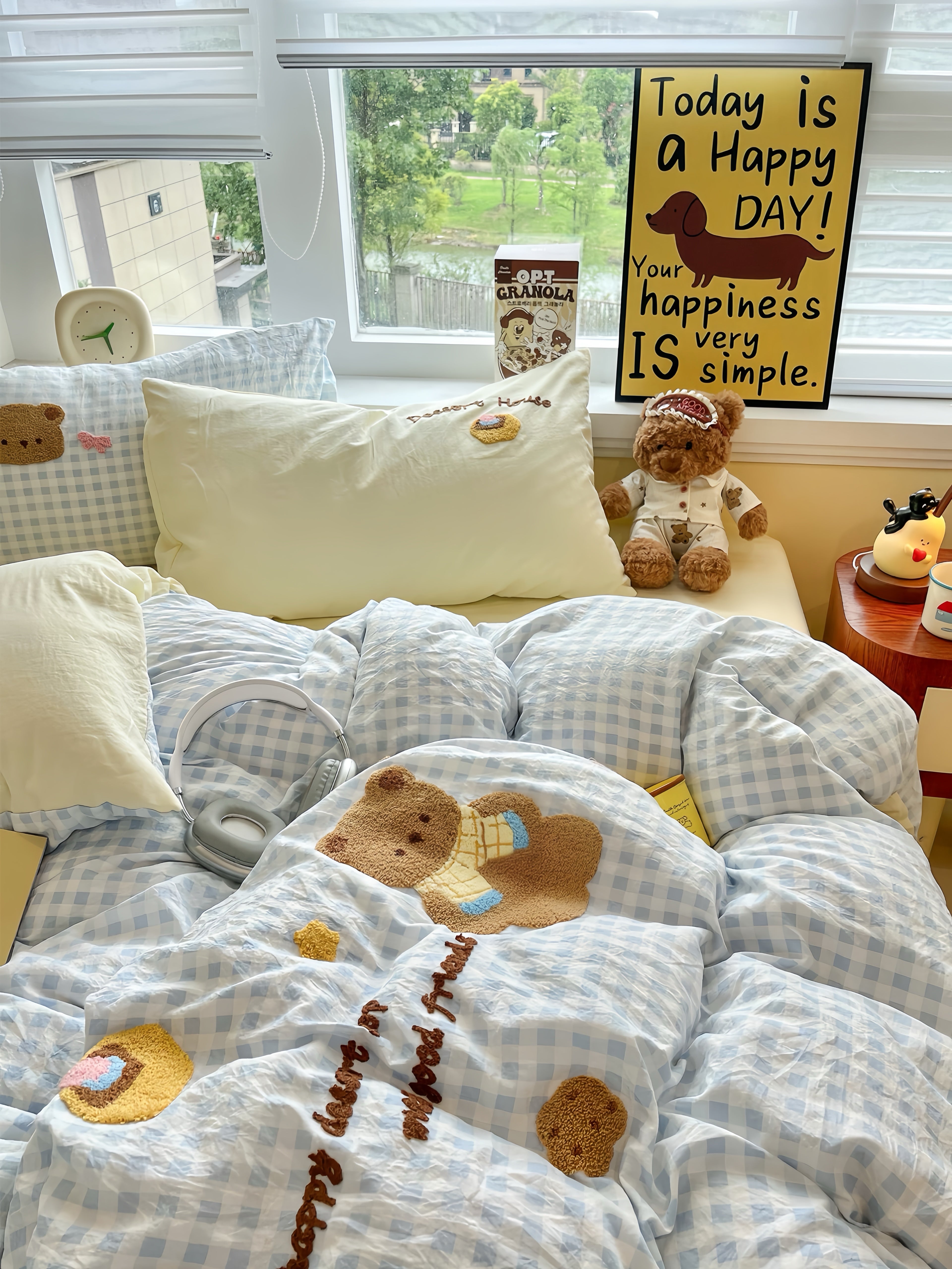 Bearie’s Brunch Club Bedding Set