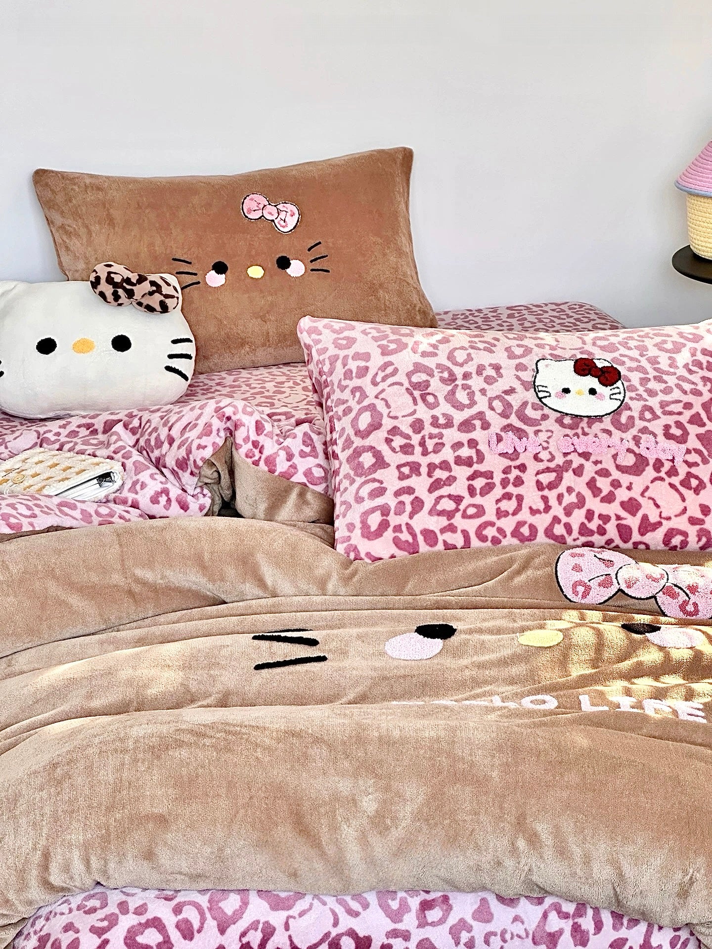 Blush Leopard Whisper Bedding Set