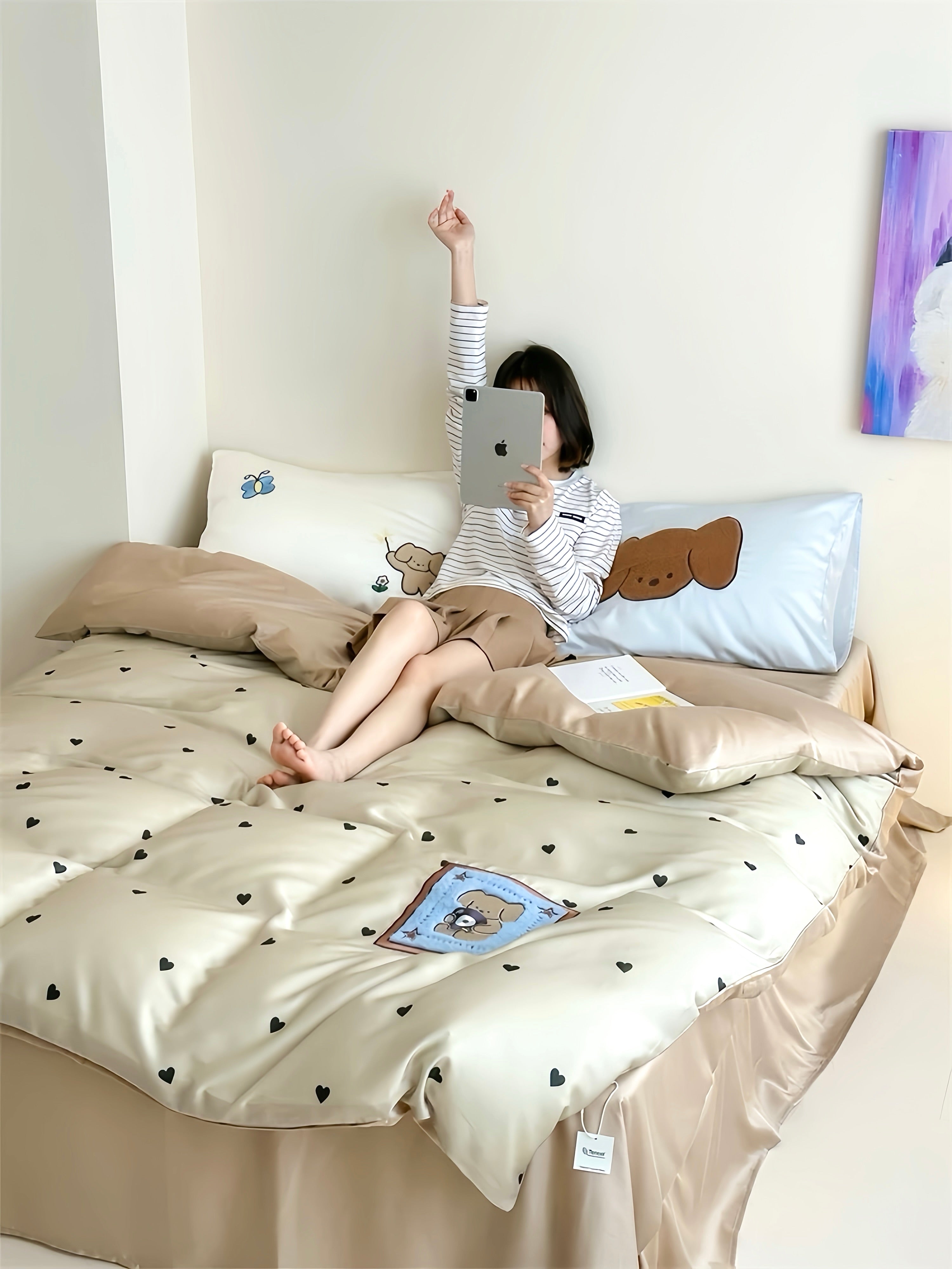 Tencel Soft Noir Puppy Bedding Set