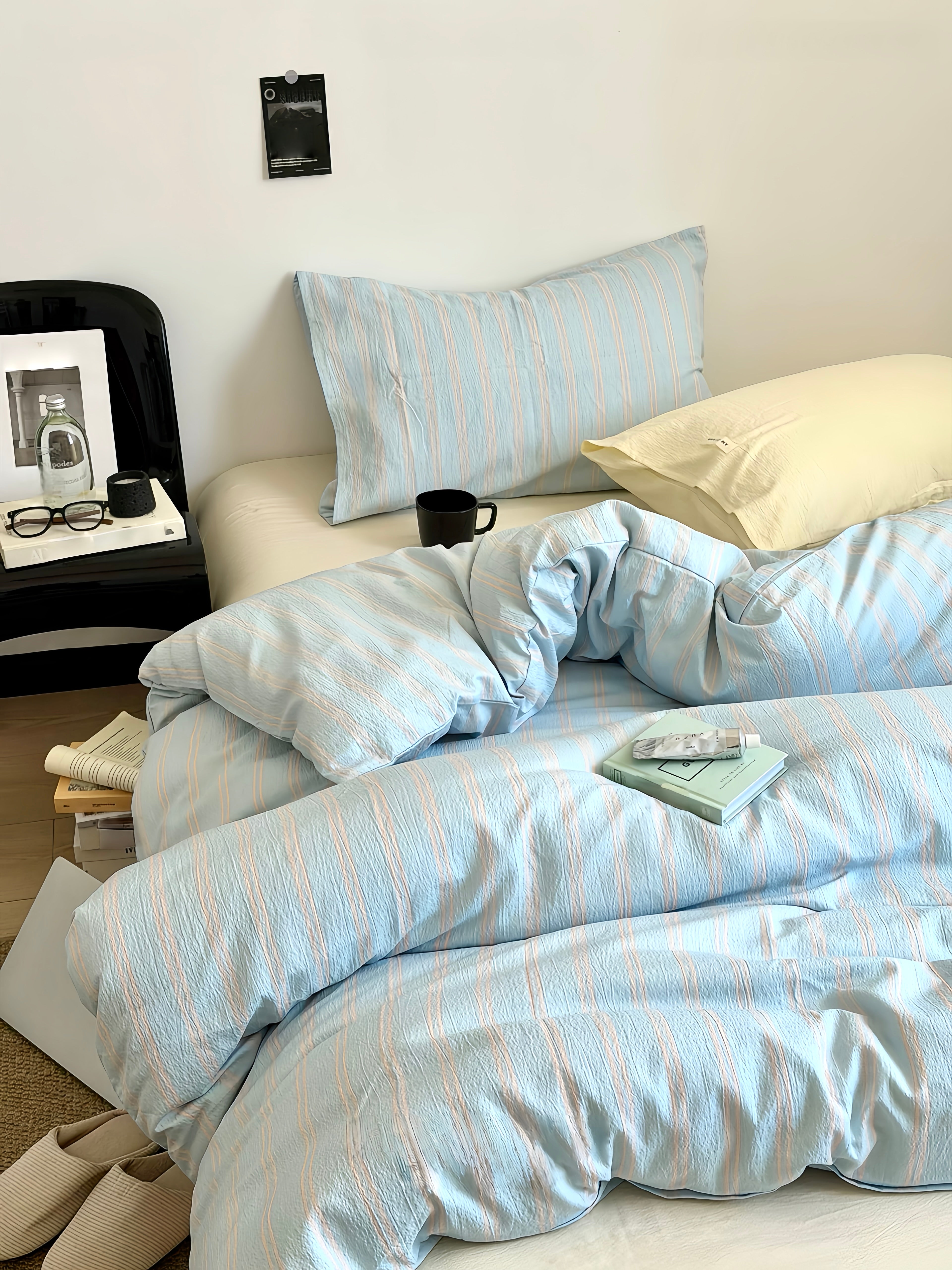 Airy Stripe Bedding Set