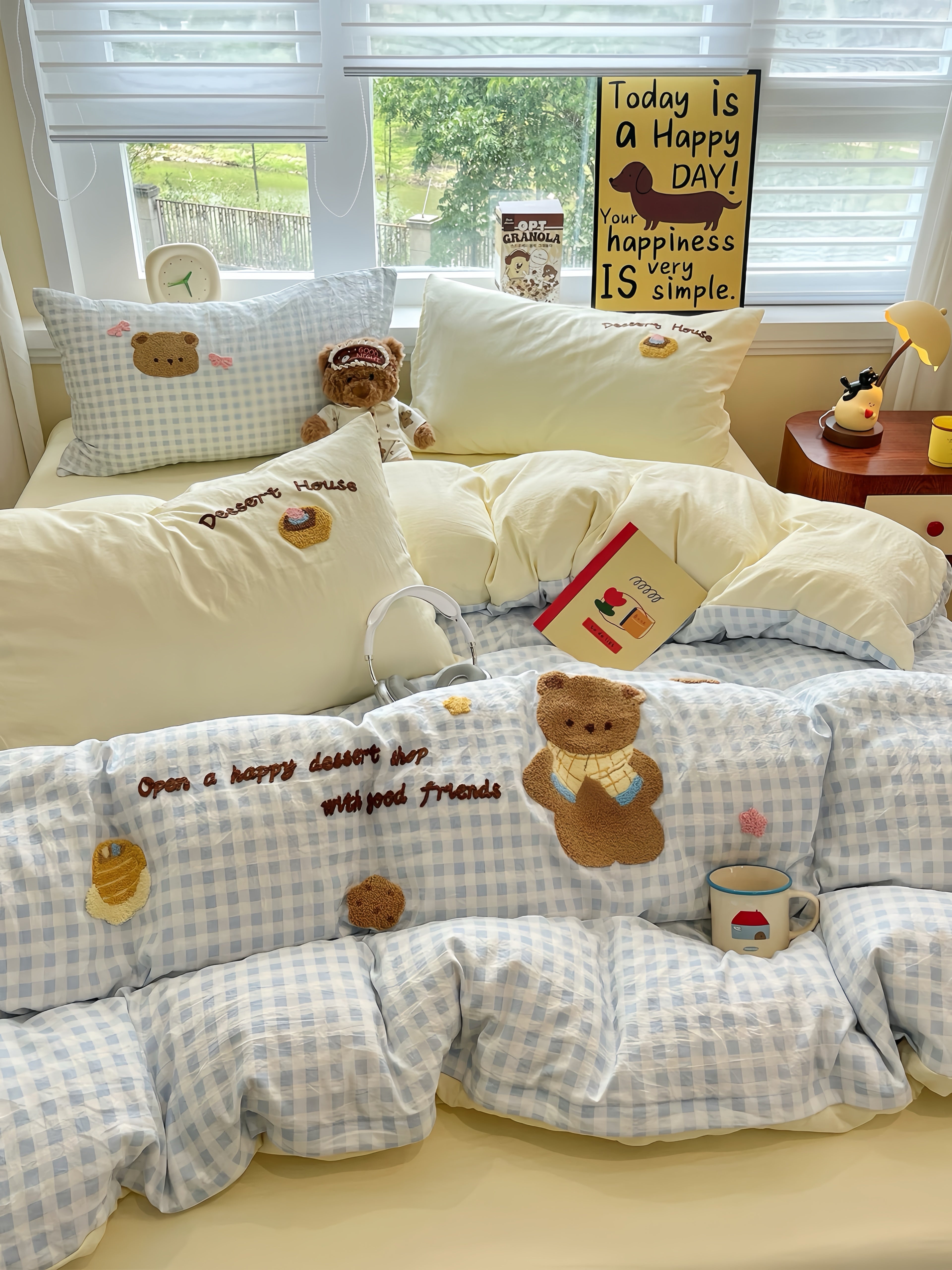 Bearie’s Brunch Club Bedding Set