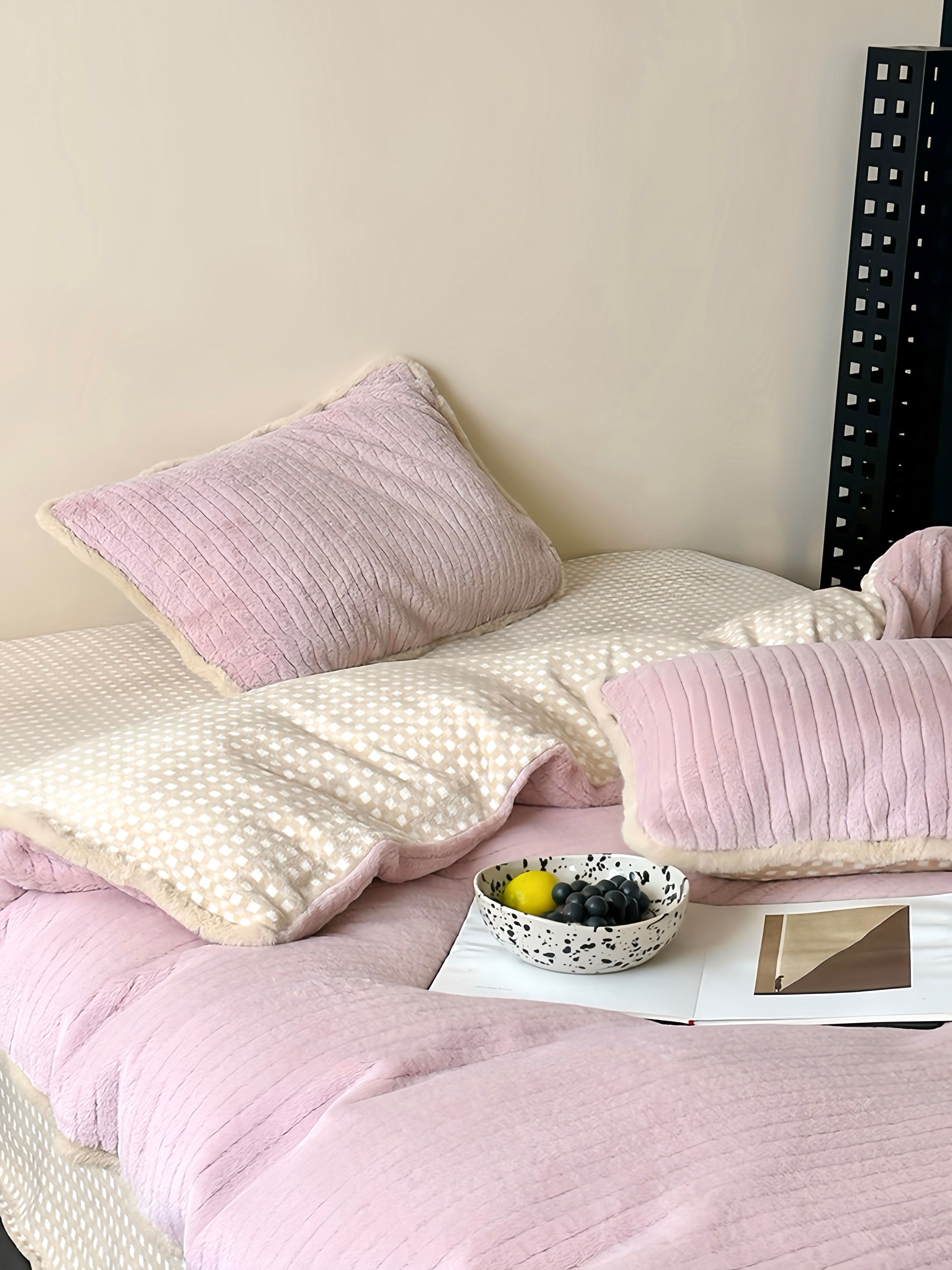 Picnic Tales Bedding Set