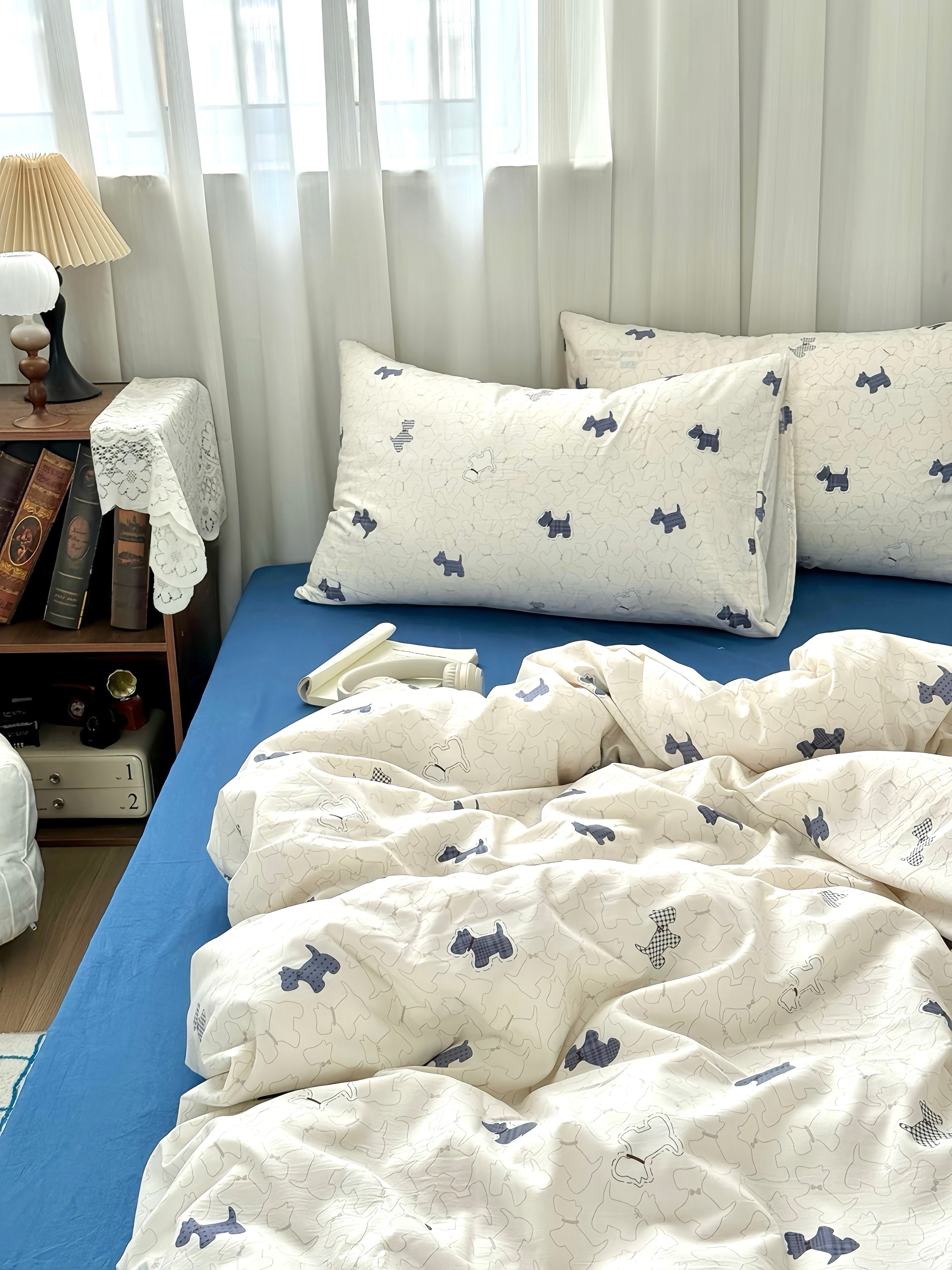Little Dog Canvas Bedding Set
