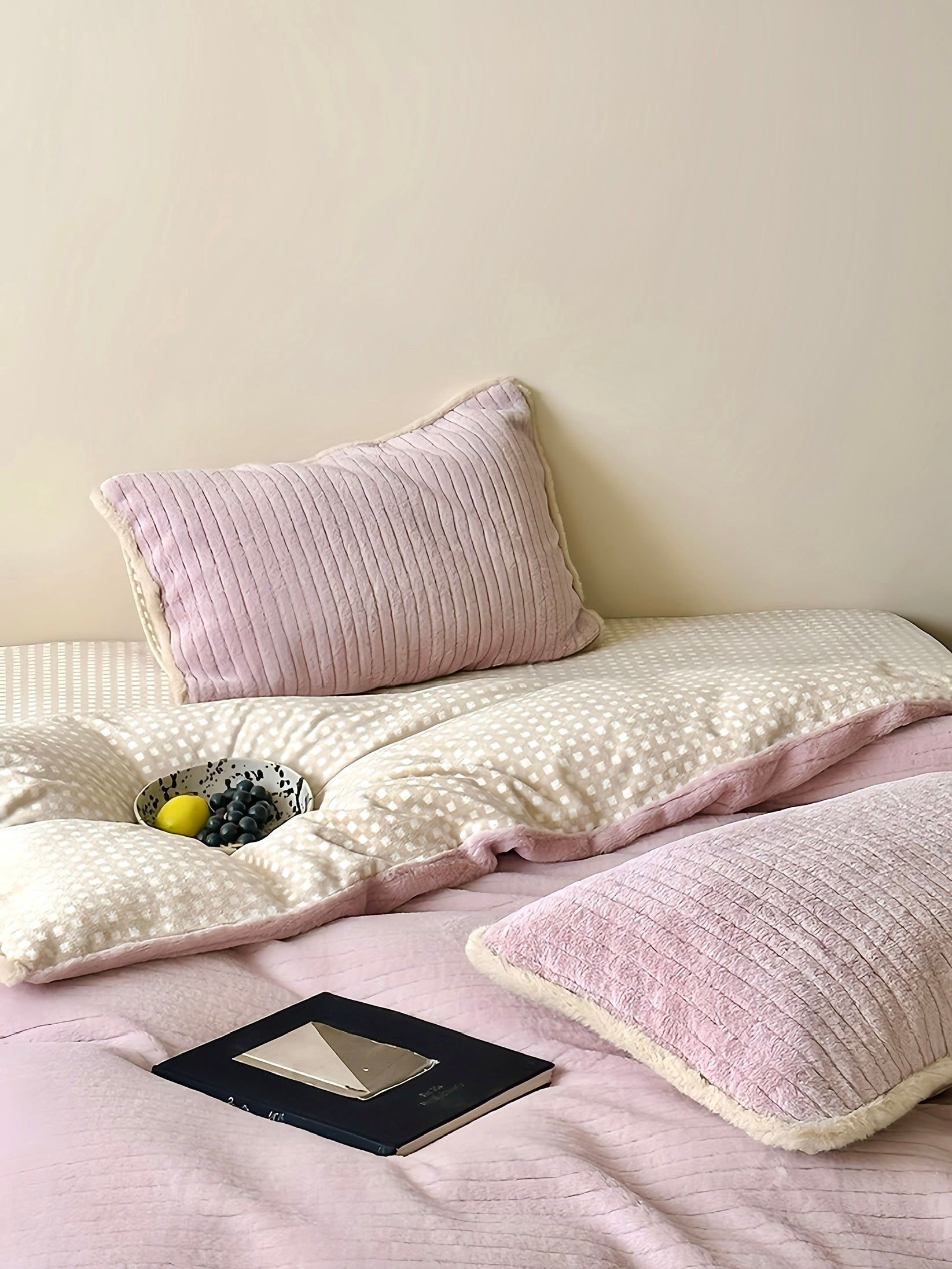 Picnic Tales Bedding Set