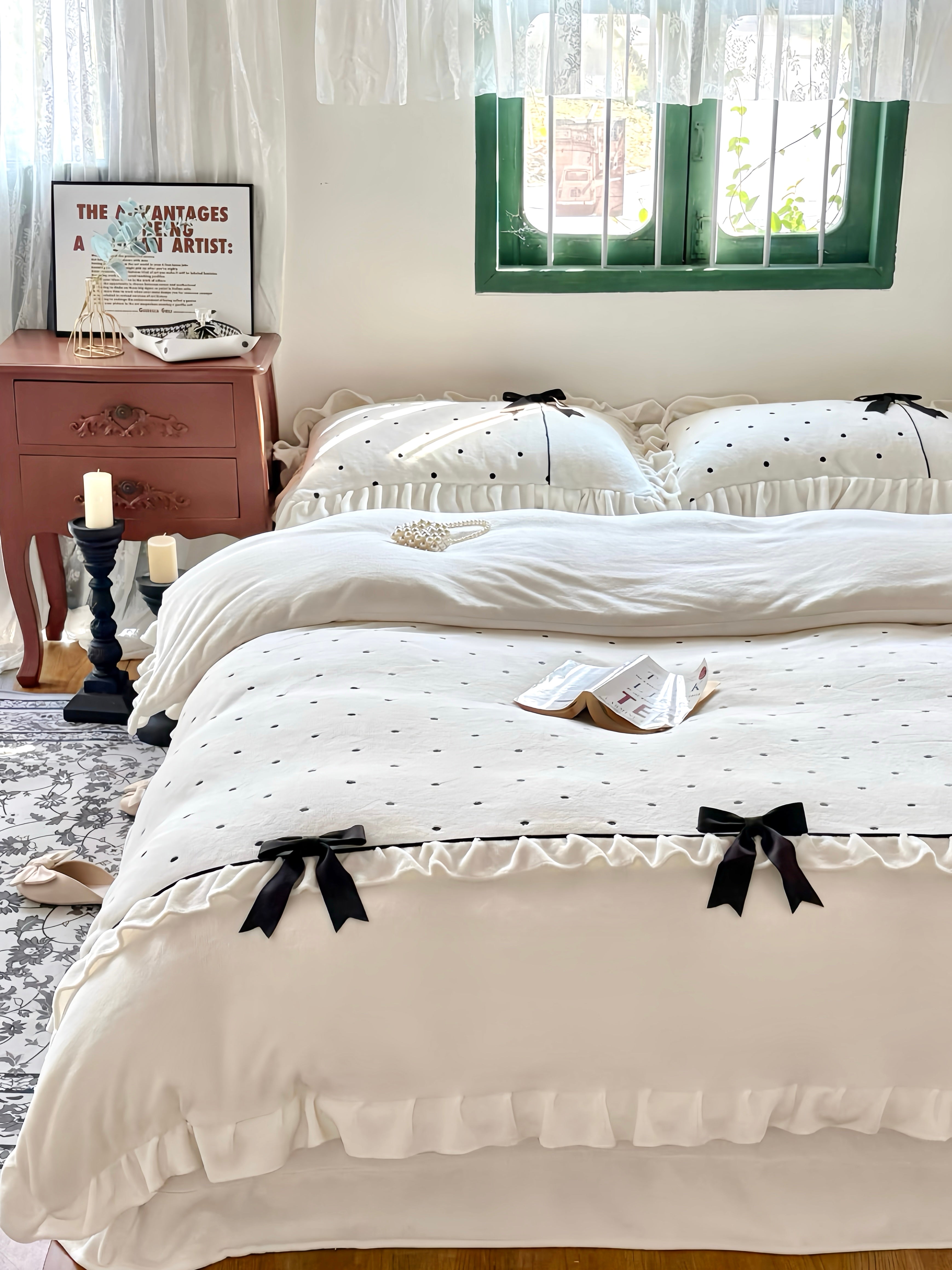 Ribbon Pearl Bedding Set