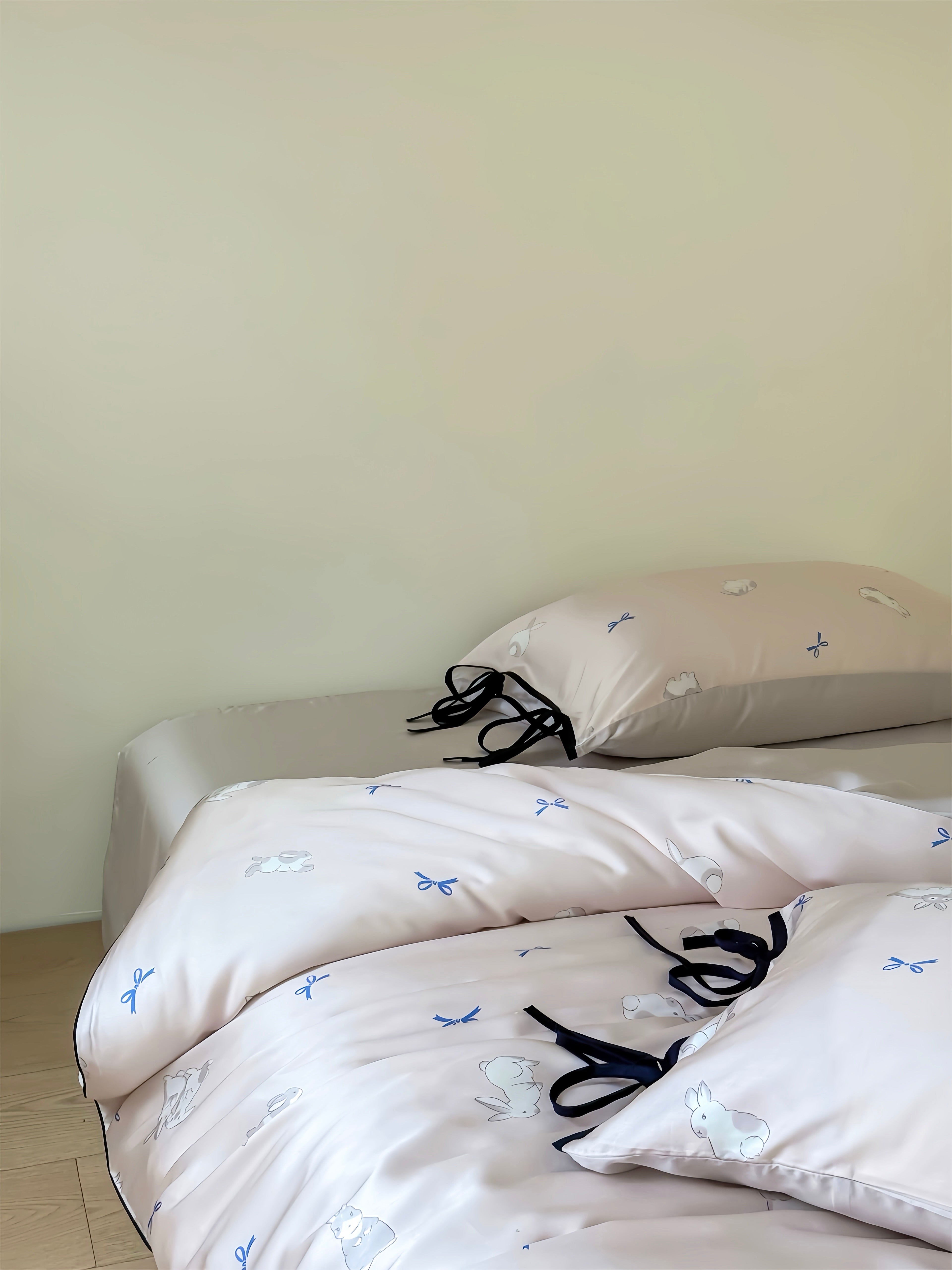 Tencel Minimal Bunny Ribbon Bedding Set