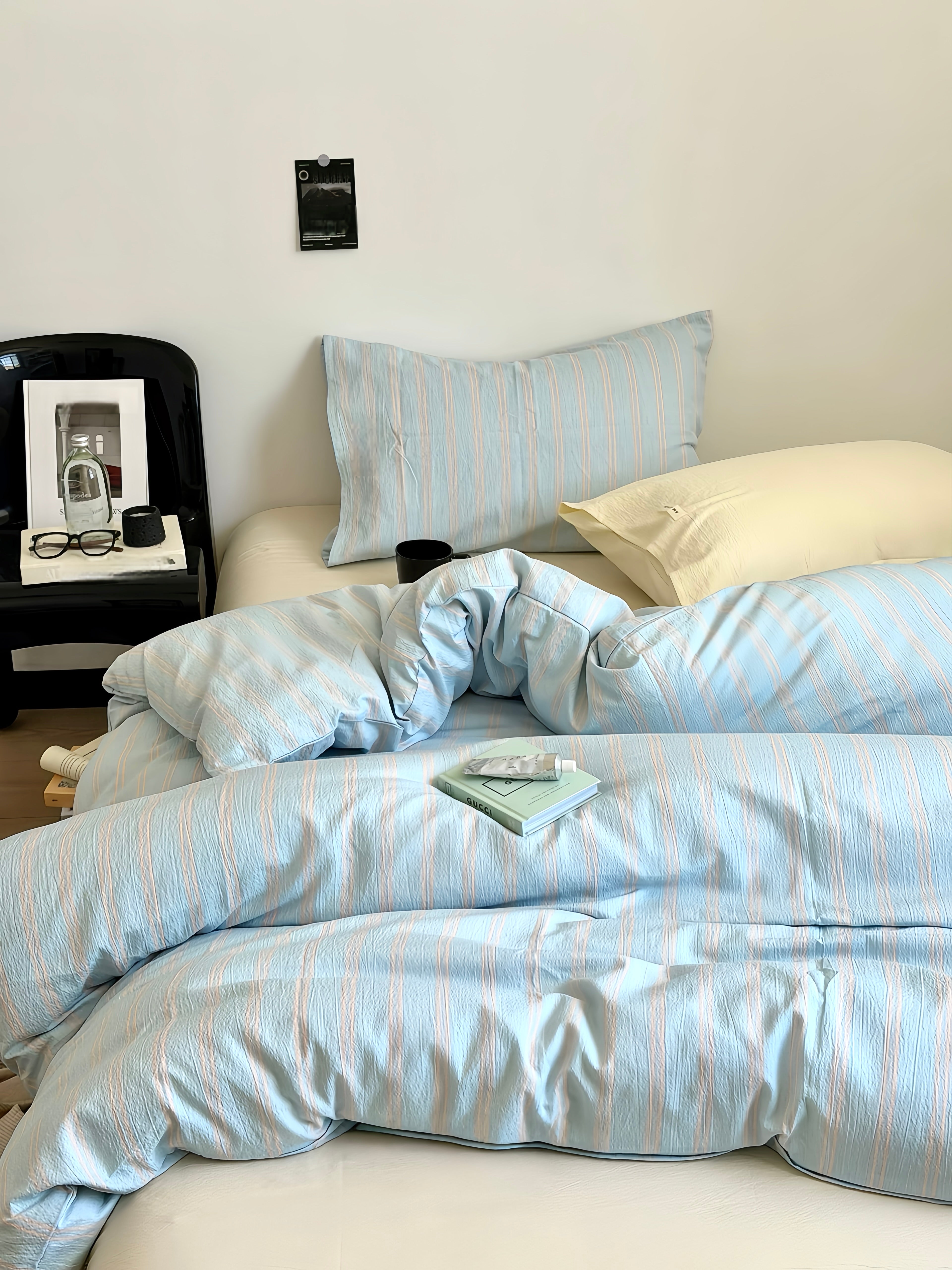 Airy Stripe Bedding Set