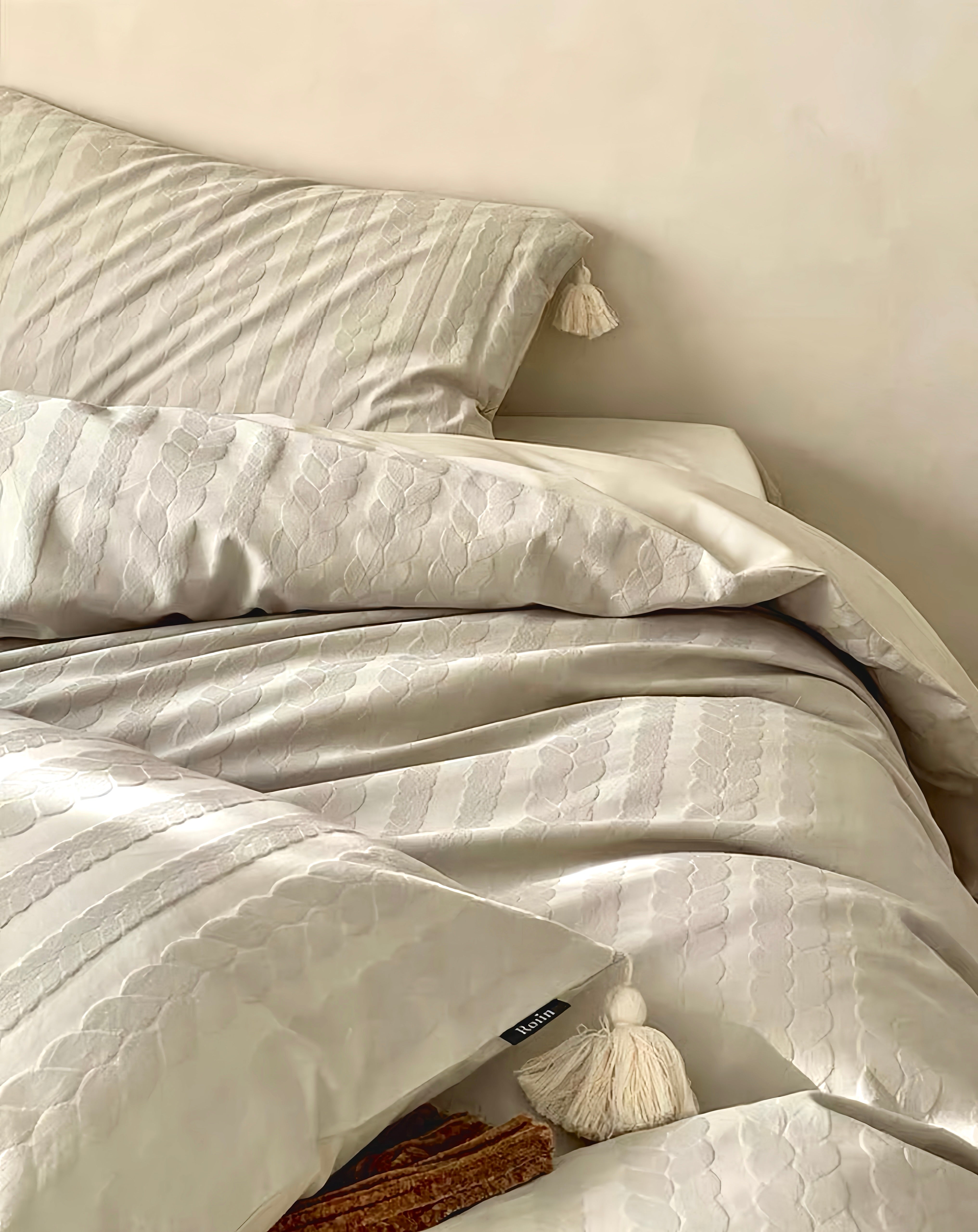 100S Lune Élégante Club Bedding Set