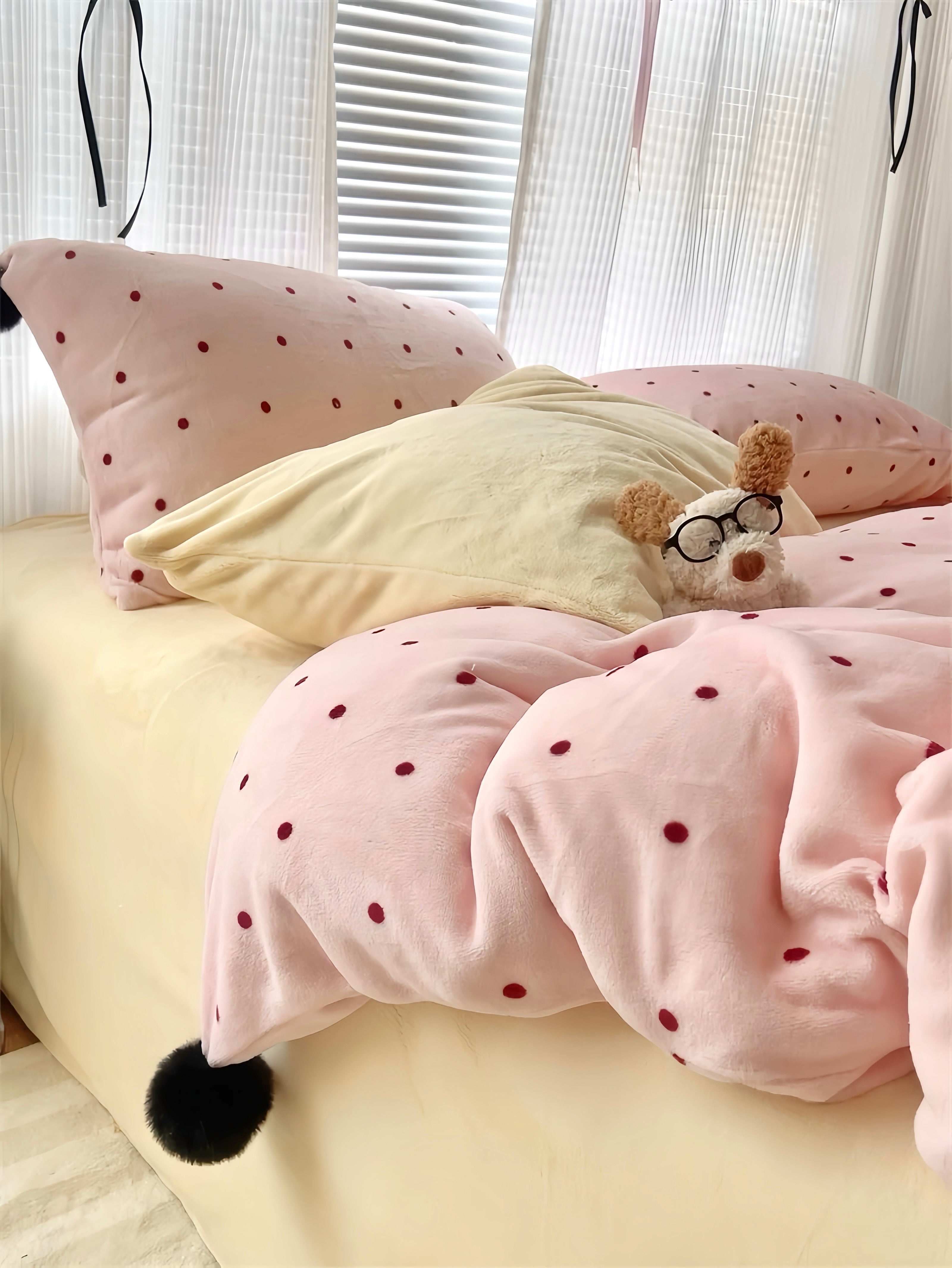 Dotty Dreams Bedding Set