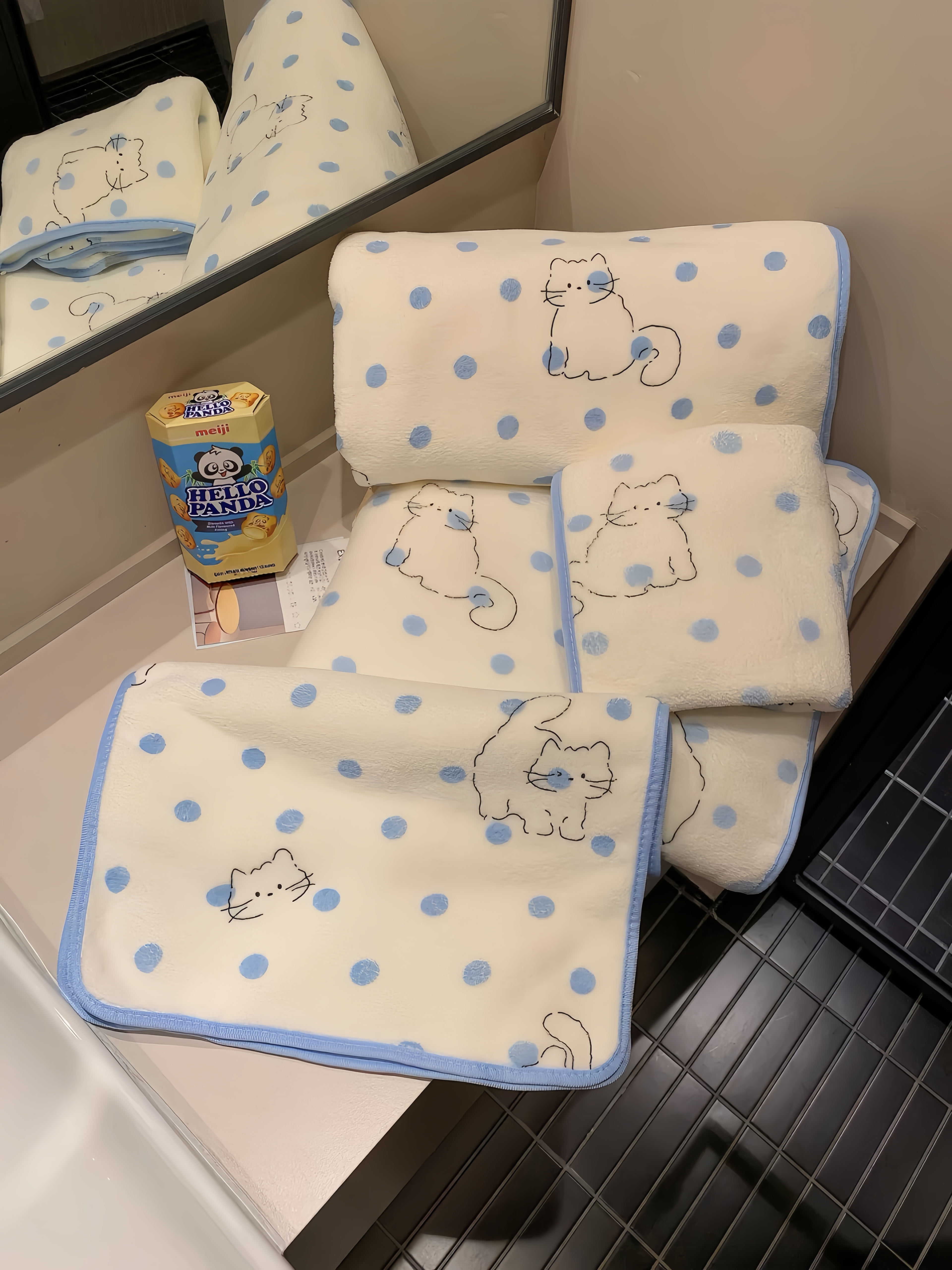 Cloud Cat Bath Towel