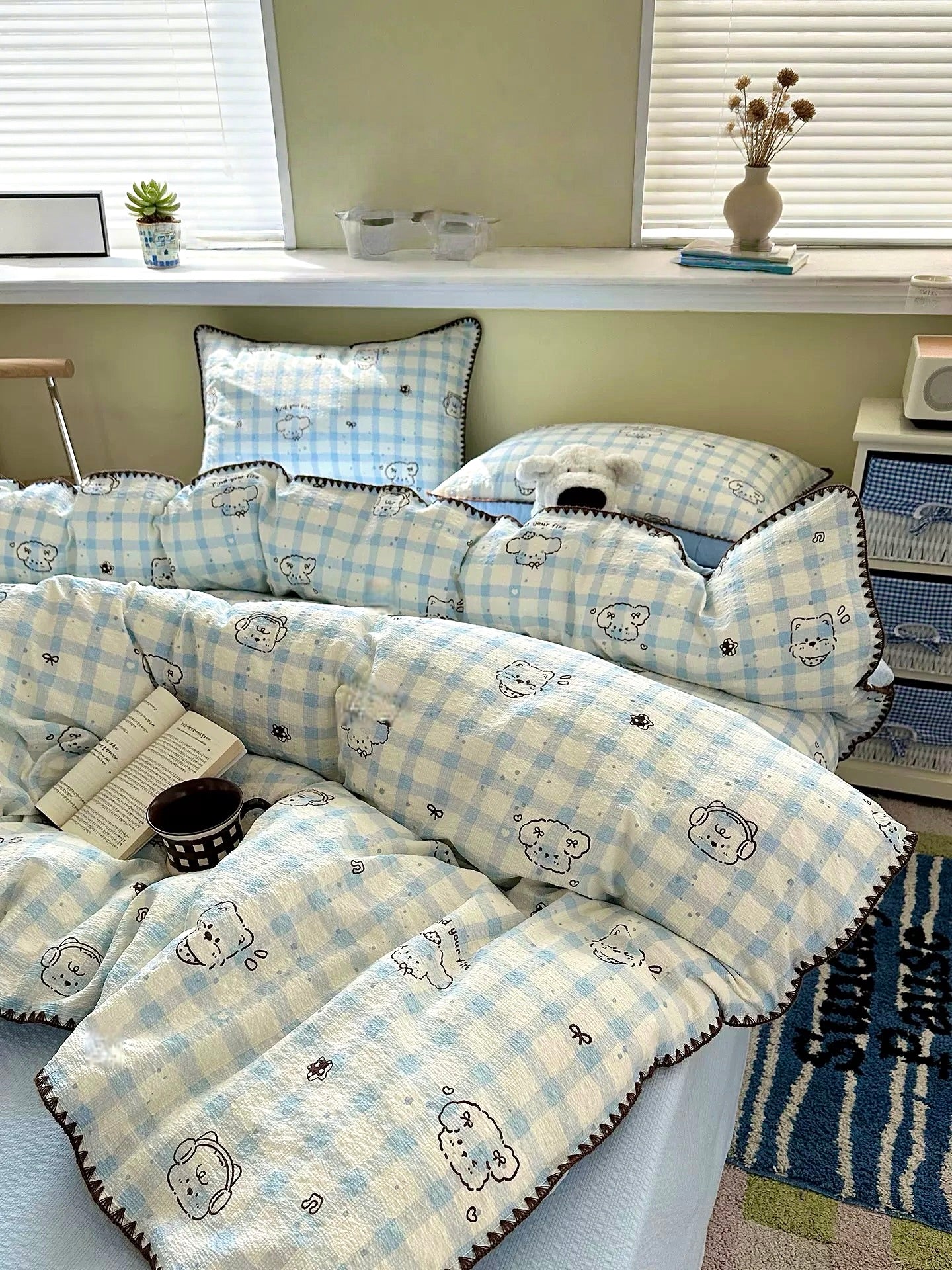 Powder Gingham Bear Bedding Set