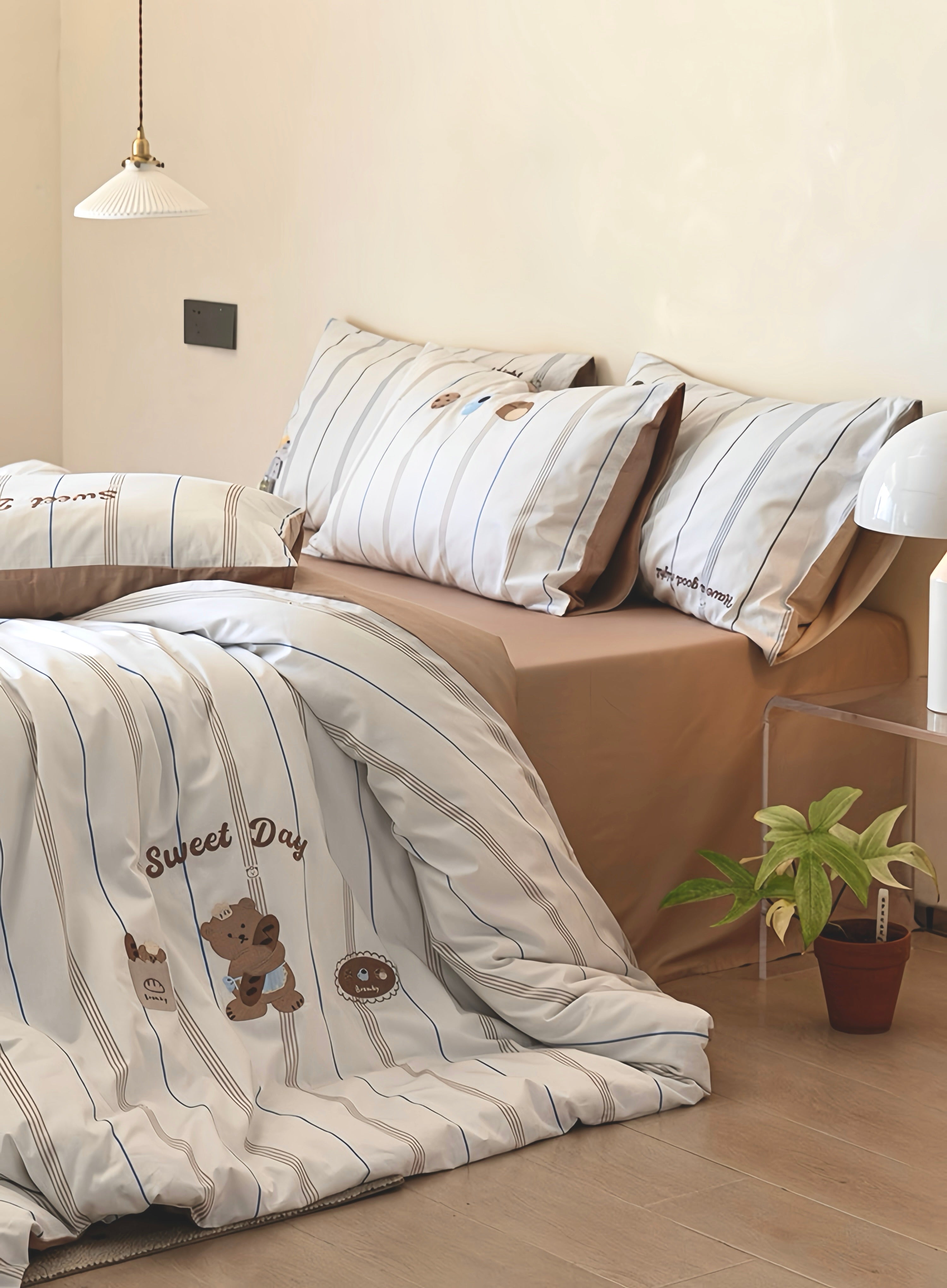 100S Sunday Retreat Bedding Set