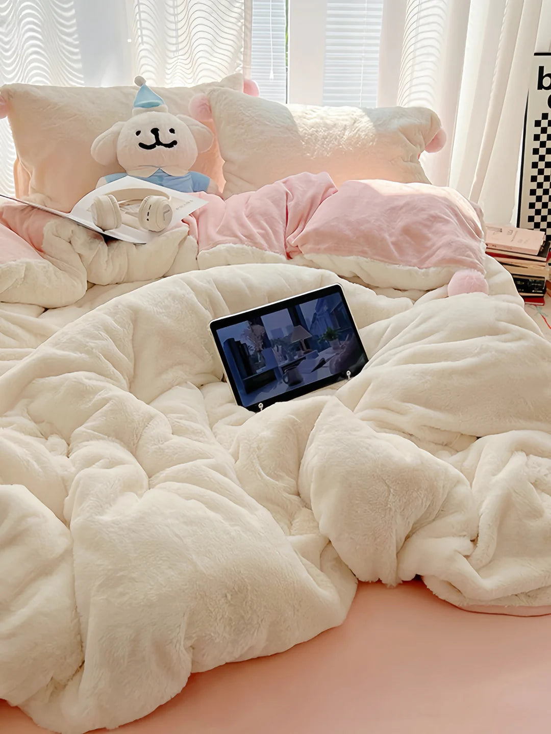 Fluffy Snowball Bedding Set