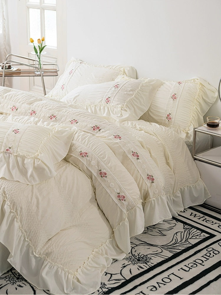 Lace-Edged Dreamy Bedding Set