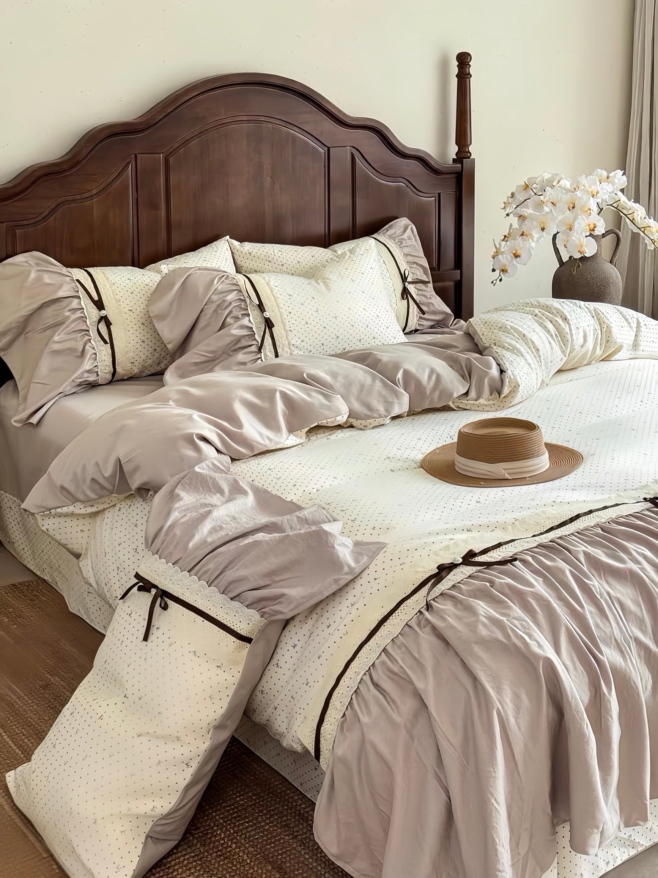Paris Ribbon Bedding Set