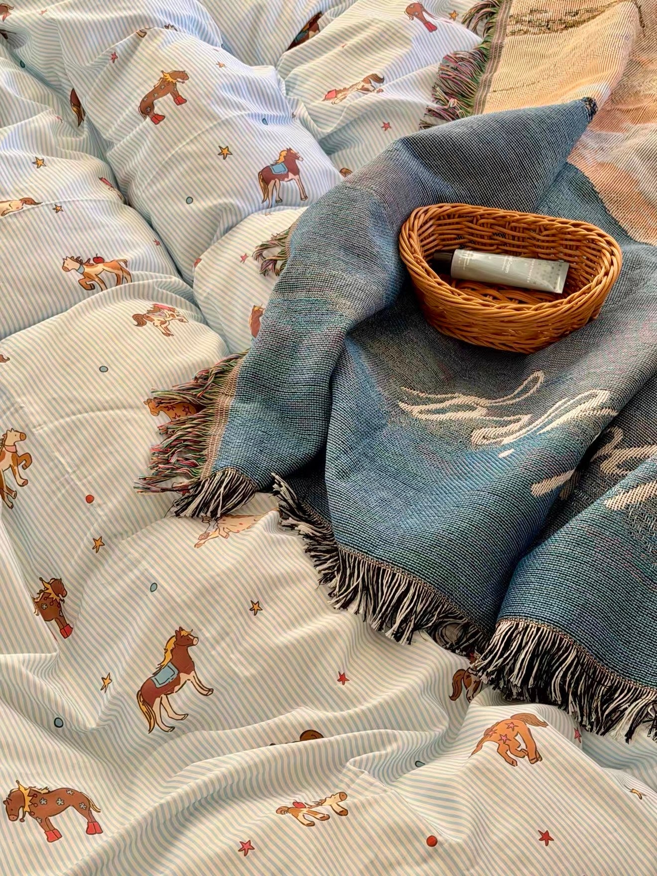 100S Blue Pony Tale Bedding Set
