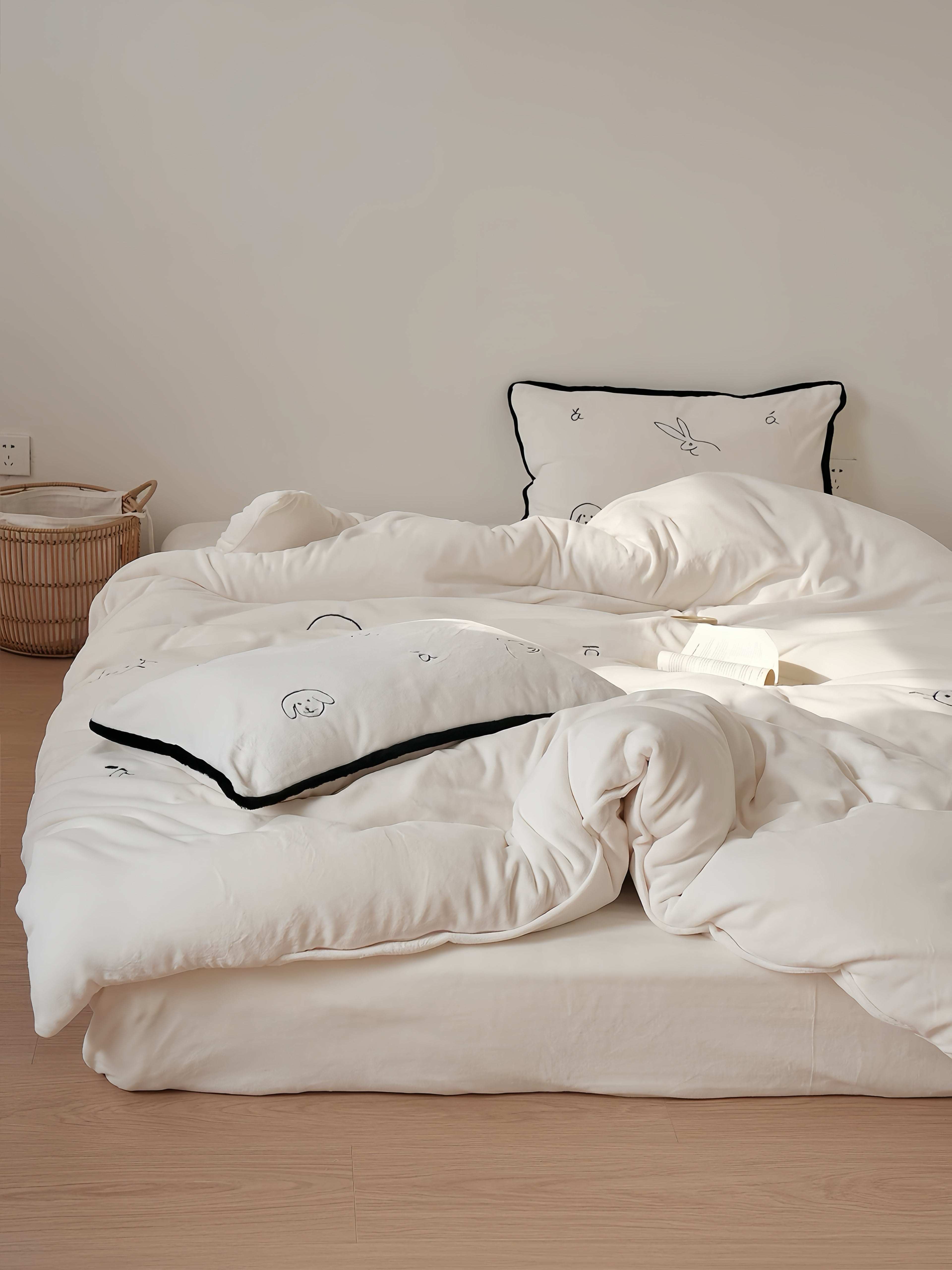 Fluffy Quiet Friends Bedding Set